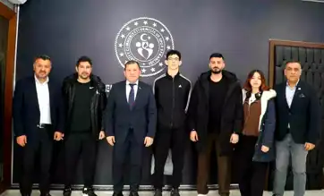 Madalyalı Sporcular Müdür Kabakcı'yı Ziyaret Etti