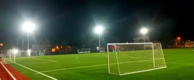 Bıyıklı Sahası'nda Geceleri de Futbol Var!