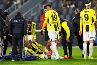 Becao, Fenerbahçe'de Ameliyata Alındı!