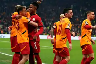 Jakobs'tan Galatasaray'a kötü haber! Derbide yok
