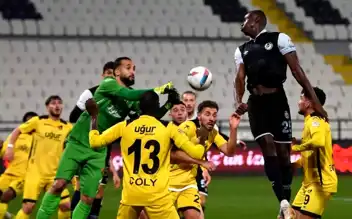 Manisa FK, İstanbulspor'a Evinden Mağlup Oldu!