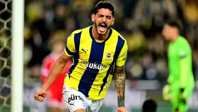 Samet Akaydın Fenerbahçe'den Ayrılıyor!