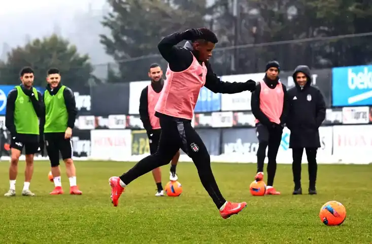 Beşiktaş, Trabzonspor Karşılaşmasına Hazırlanıyor