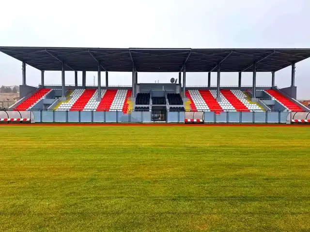 Bozüyük Stadı Yenilendi, Kapılarını Açtı!