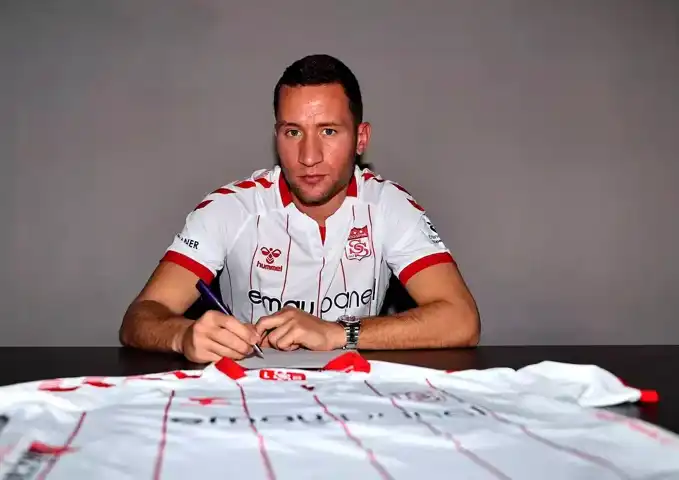 Sivasspor, Veljko Simic'i Transfer Etti!