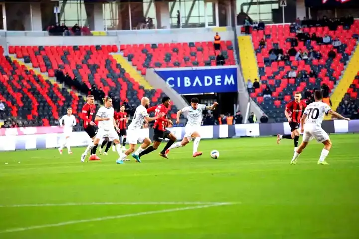 Gaziantep FK - Bodrum FK: 0-0 Eşitlik!
