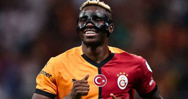 Osimhen niye maça çıkmıyor?